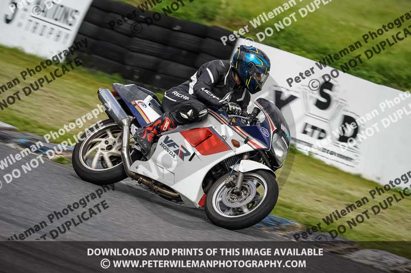 enduro digital images;event digital images;eventdigitalimages;lydden hill;lydden no limits trackday;lydden photographs;lydden trackday photographs;no limits trackdays;peter wileman photography;racing digital images;trackday digital images;trackday photos